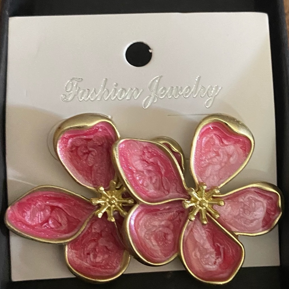 Fashion Jewelry Gold-Tone Pink Enamel Earrings